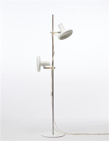 Hans Due Lampada da terra a due luci modello "Optima 4". Produzione Fog &...