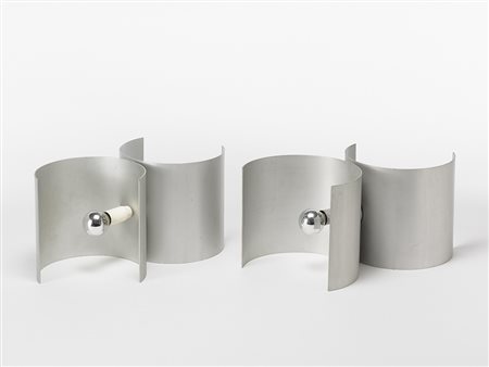 Nucleo - Sormani Coppia di lampade da tavolo. Italia, anni '70. Alluminio...