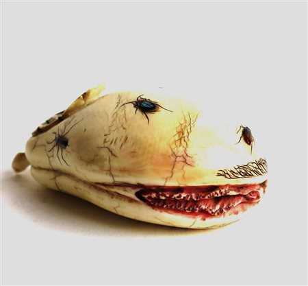 SHIBAYAMA Sesso femminile - Firmato - cm 8 x 4.2 - sec XIX - Japan