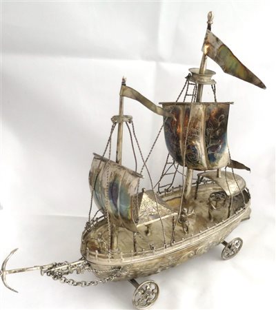 VELIERO in argento Germania XIX sec. cm 28X29 G. 593