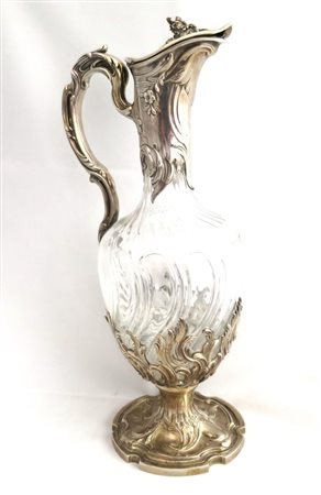 CARAFFA In argento e cristallo. Francia XIX / XX sec. H: cm 33