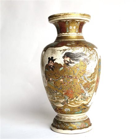 VASO Vaso in porcellana con decori H. cm 19