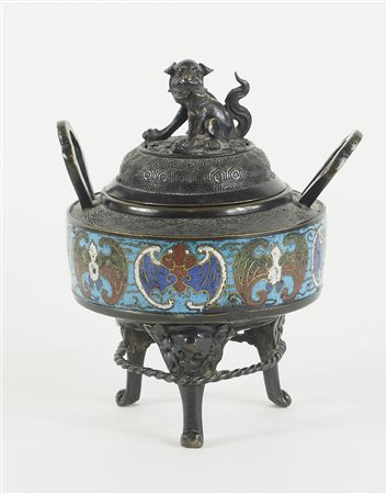 Bruciaprofumi in bronzo a lavorazione cloisonnè con figura di cane di fo sul...