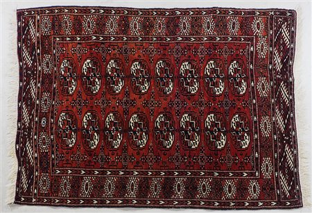 Tappeto Boukhara, cm. 122x170.