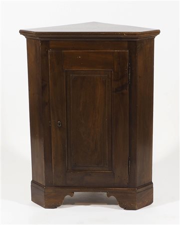 Angoliera in legno con anta. cm. 98x51x51.