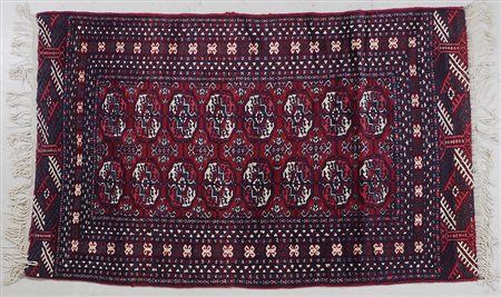 Tappeto Boukhara, cm. 94x150.