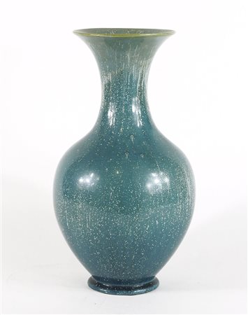 Lavenia: vaso in ceramica azzurro. Marcato sotto la base. Disegno di G....