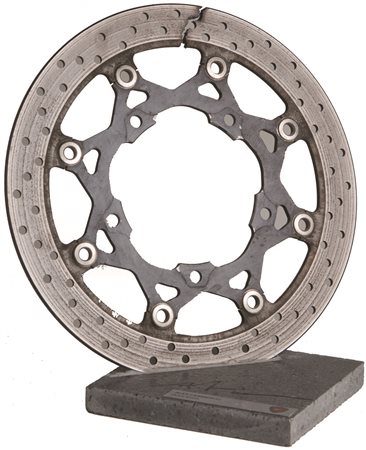 ALEX CAMINITI Ducati Punti di rottura, 2013 acciaio forato cm 32x30