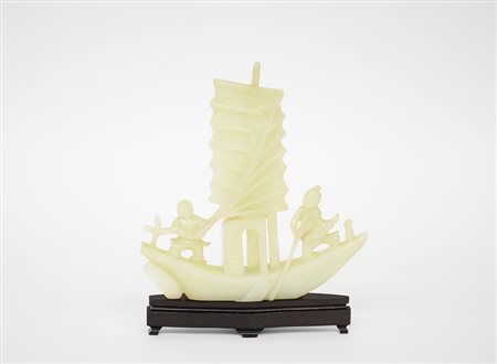 Modello di sampan in giada bianca, con base in legno Cina, tarda dinastia...