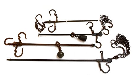 Lotto composto da quattro stadere in metallo -EN Four metal lever scales