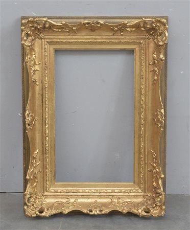 Cornice in legno intagliato e dorato (cm 50x30)