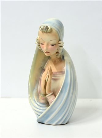 Goldscheider "Madonna" Scultura in ceramica formata a colaggio e smaltata in...