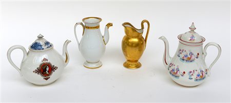 Manifatture diverse. Tre teiere e una lattiera in ceramica policroma (difetti)