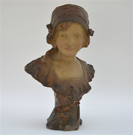 Arte della prima metà del secolo XX "Bambina" busto in terracotta (h cm 47)...