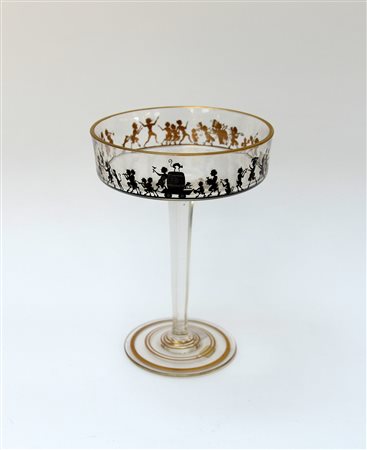 Alzatina in cristallo decorata a scene bacchiche e profilata in oro (h cm 20)