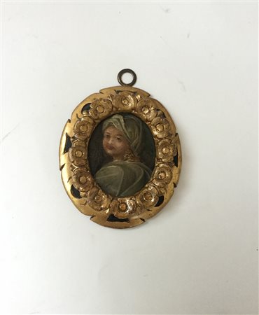 Ignoto "Ritratto di donna" miniatura ovale (cm 6x5) In cornice (difetti)