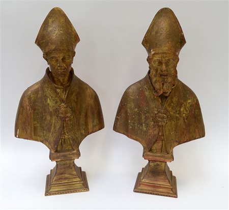 Arte del secolo XIX. Coppia di busti in legno intagliato e dorato...