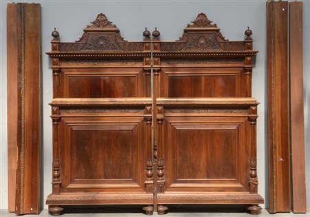 Letto matrimoniale di struttura architettonica composto da due letti singoli...