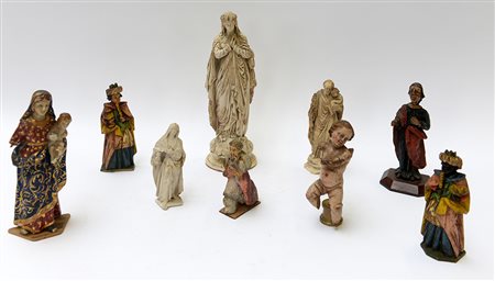 Lotto composto da sculture di diverso materiale a soggetto sacro. Secolo...