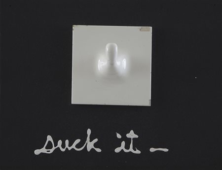 Ben Vautier Napoli 1935 "Suck it" acrilico su tavola e ceramica anno 2005 cm...