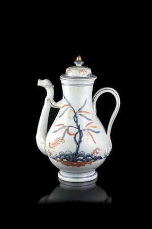 Manifattura di Doccia, secolo XVIII. Caffettiera in porcellana decorata nei...
