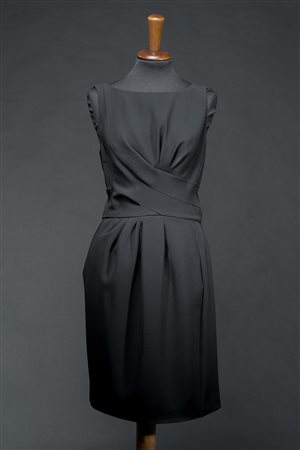 MOSCHINOVestito da cocktail in crepe nero senza maniche (tg. 42)