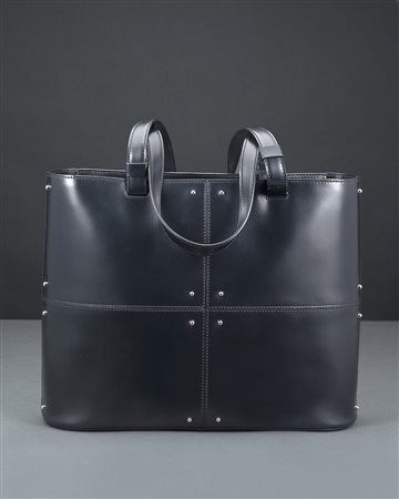 TOD'S Borsa in pelle nera a doppio manico con borchiette color nichel,...