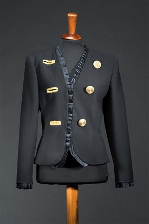 VALENTINO Giacchino nero in crêpe e raso con bottoni e asole color oro (tg. 44)