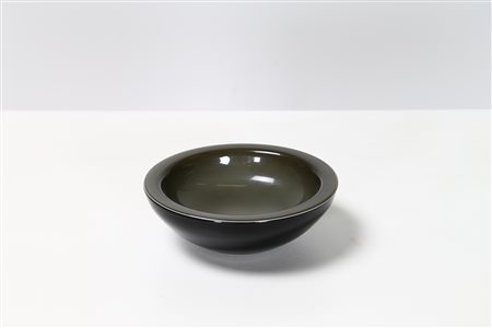 BARBINI MURANO Ciotola in vetro incamiciato e sommerso nei colori del verde e...