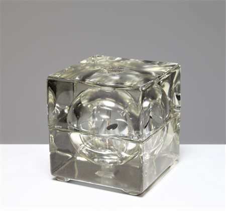 MENDINI ALESSANDRO (n. 1931) Lampada "cubosfera" anni '70 in vetro massello,...