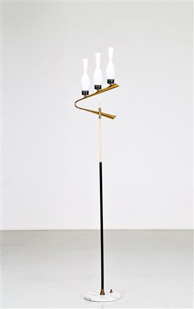 STILNOVO Lampada da terra in metallo laccato, ottone vetro satinato e base in...