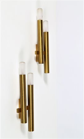 STILNOVO Coppia di applique in ottone e vetro, anni 60. -. Cm 13,00 x 35,00 x...