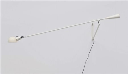 RIZZATTO PAOLO (n. 1941) Lampada da parete in metallo laccato, mod. 265 per...