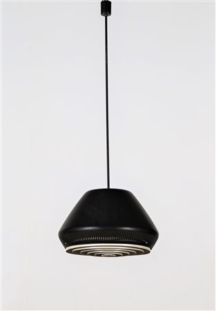 ARTELUCE Lampada a sopensione in metallo laccato, per Arteluce anni 50,...