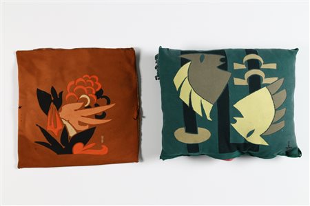 WENTER MARINI GIORGIO Un cuscino e una fodera in panno decorati anni 20....
