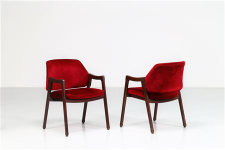 PARISI ICO (1916 - 1996) Coppia di poltroncine in legno e tessuto, mod. 814,...