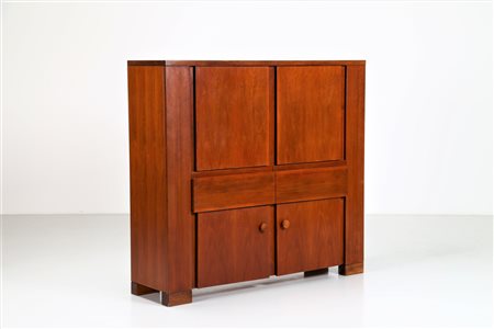MICHELUCCI GIOVANNI (1891 - 1990) Credenza alta in noce massello, serie...