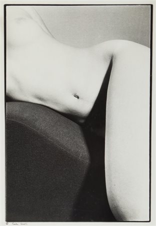 CARLA CERATI (1926-) Nudoanni '70stampa vintage ai sali d'argentocm...