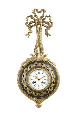 ANONIMOOrologio da parete in bronzo dorato e ossidatoEpoca fine secolo...