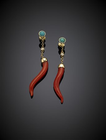 CURIOSITA' DI ANNA PROSPERIOrecchini pendenti con turchesi cabochon, diamanti...