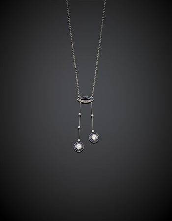 Catena in oro bianco con centrale articolato tipo Lavaliére in oro bianco e...