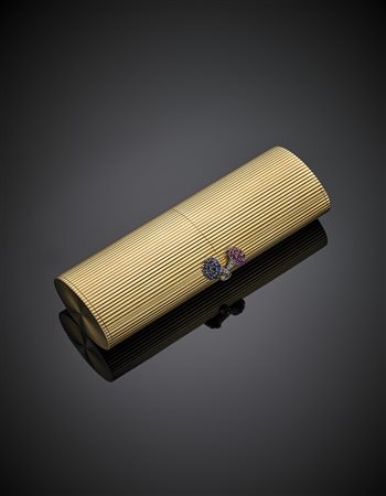 FARAONETrousse in oro giallo, chiusura in platino rifinita con diamanti e...