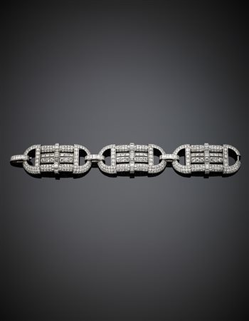 Bracciale modulare in platino con diamanti rotondi e baguette per complessivi...