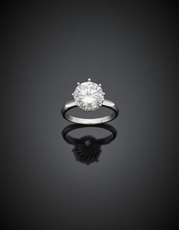 Anello in oro bianco con diamante solitario taglio a brillante di ct. 2,94, g...