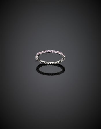 *DI GREGORIOFedina eternity in oro bianco e corindoni rosa, g 1,11 misura...