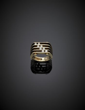 JOSE HESSAnello in oro giallo 585/1000 a lame con diamanti, g 8,39 misura...