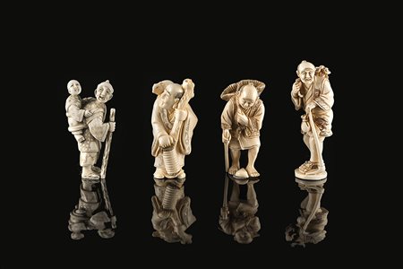 Quattro netsuke in avorio, con firmeGiappone, periodo Meiji...