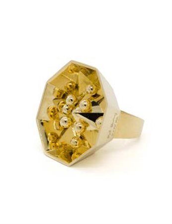 POL BURY La Louvière 1922 – Paris 2005 ANELLO IN ORO a forma piramidale...
