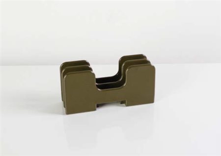 ETTORE SOTTSASS (1917-2007) OLIVETTI Portacarte della serie “Olivetti...