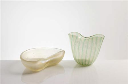 VENINI Vaso con decoro policromo a fasce verticali e foglia d’oro nei toni...